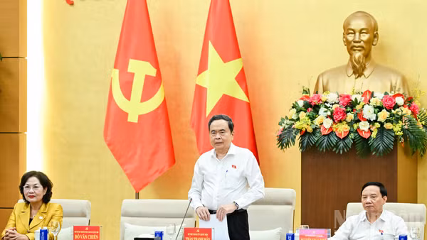 Bí thư Đảng ủy Quốc hội, Chủ tịch Quốc hội Trần Thanh Mẫn phát biểu tại hội nghị. (Ảnh: DUY LINH) 