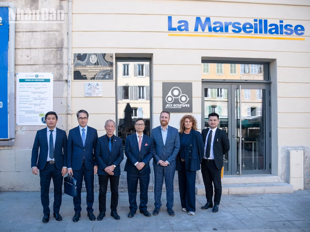 ds-trinh-duc-hai-in-marseille-minh-duy-7.jpg