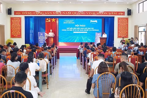 Sự kiện có sự tham dự của 200 đại biểu là hội viên nông dân, phụ nữ, hợp tác xã và doanh nghiệp địa phương.