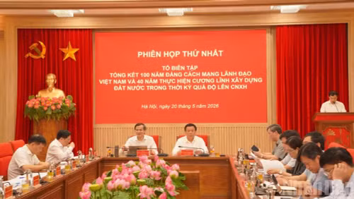 phien-hop.jpg
