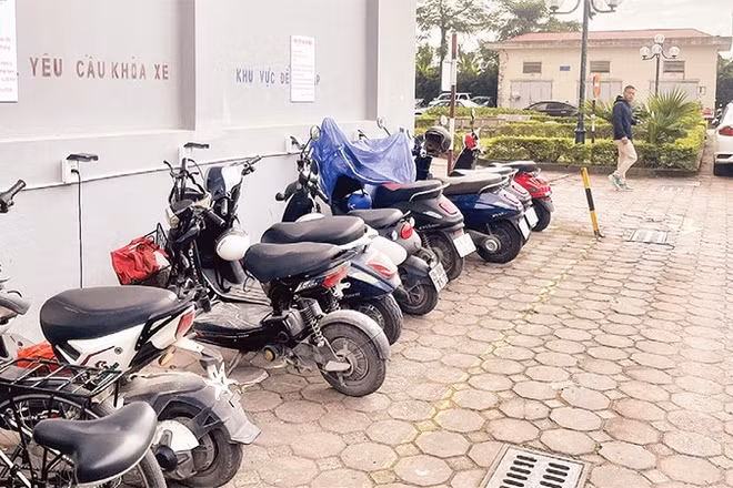 Xe điện được ưu tiên bố trí khu vực sạc riêng biệt.