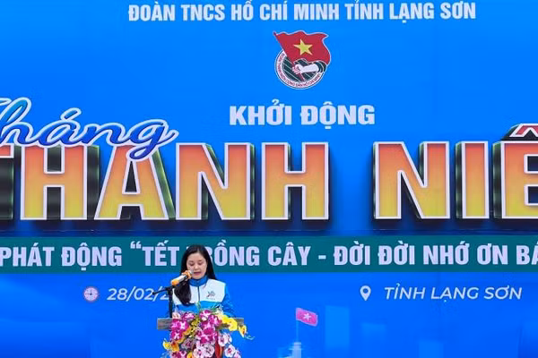 Bí thư Tỉnh đoàn Lạng Sơn, Định Thị Anh Thư phát động Tháng Thanh niên năm 2024.