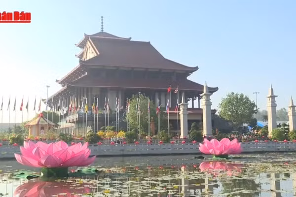Quan điểm, chính sách của Đảng và Nhà nước Việt Nam về bảo đảm quyền con người, thúc đẩy tự do tín ngưỡng, tôn giáo là một chủ trương xuyên suốt, nhất quán.