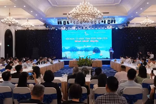 Quang cảnh hội nghị. (Ảnh QUANG THỌ)