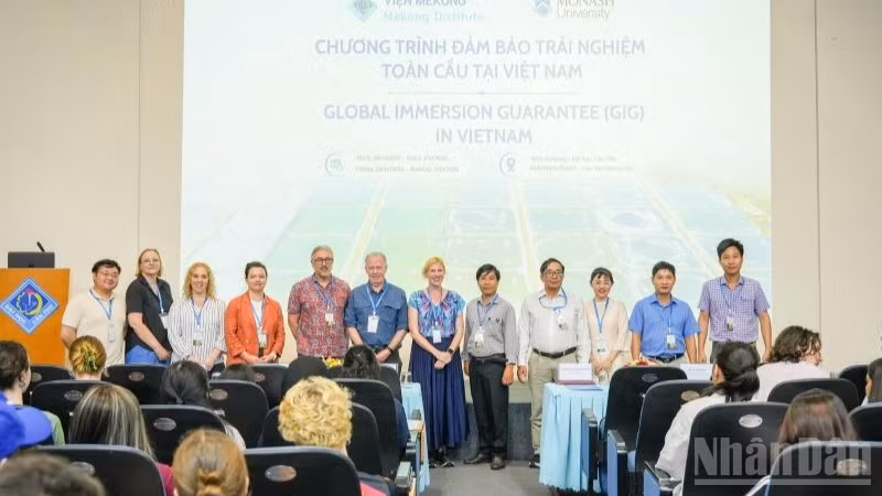 ndo_br_le-khai-mac-chuong-trinh-dam-bao-trai-nghiem-toan-cau-tai-viet-nam-duoc-to-chuc-tai-dai-hoc-can-tho-vao-thang-11-205.jpg