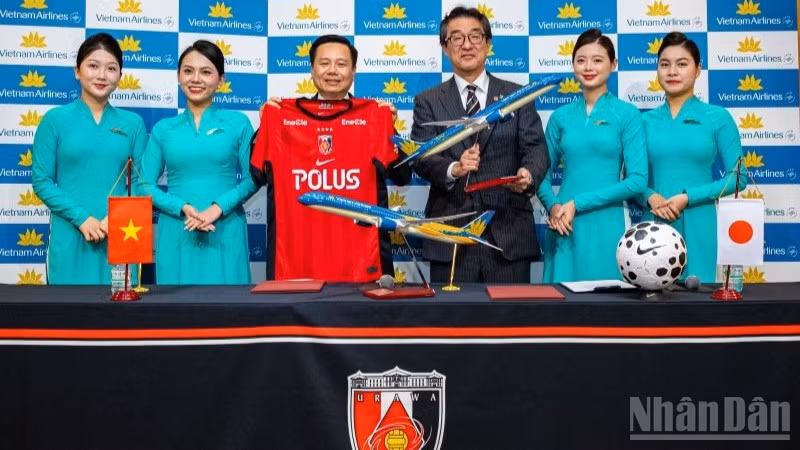 ndo_br_2-su-kien-hop-tac-danh-dau-buoc-phat-trien-moi-trong-chien-luoc-mo-rong-hop-tac-quoc-te-cua-vietnam-airlines-3780.jpg