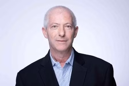 Ông Eyal Alkalay
