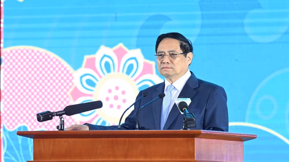 Thủ tướng Chính phủ Phạm Minh Chính phát biểu ý kiến tại Diễn đàn. (Ảnh: TRẦN HẢI)
