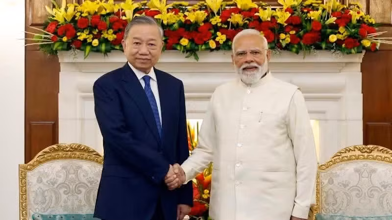 Tổng Bí thư, Chủ tịch nước Tô Lâm và Thủ tướng Ấn Độ Narendra Modi gặp hẹp, tại Phủ Thủ tướng ở thủ đô New Delhi, Ấn Độ, ngày 6/5/2026. (Ảnh: TTXVN)