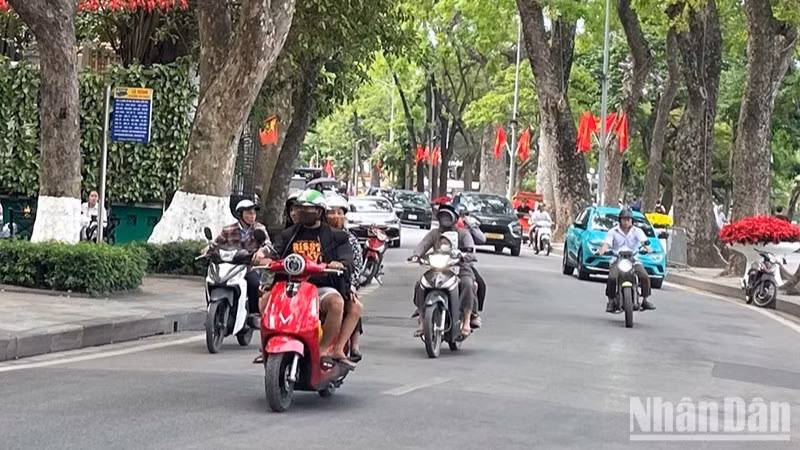 Dự báo khu vực Hà Nội nhiều mây, ngày nắng gián đoạn. (Ảnh minh họa: Đ.T)