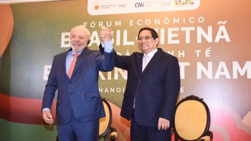 Thủ tướng Phạm Minh Chính và Tổng thống Brazil Luiz Inácio Lula da Silva tham dự Diễn đàn kinh tế Việt Nam-Brazil diễn ra ngày 29/3/2025 tại Hà Nội. (Ảnh: TRẦN HẢI)