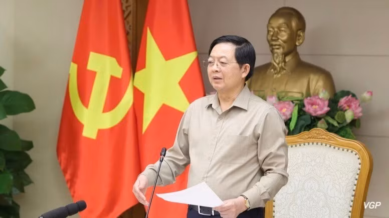 Phó Thủ tướng Hồ Quốc Dũng phát biểu ý kiến chỉ đạo tại cuộc họp. (Ảnh: chinhphu.vn/Gia Huy)