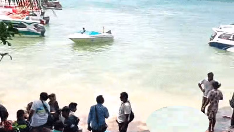 Đến hiện tại, lực lượng cứu hộ đã tìm và đưa 19 người vào các bệnh viện cấp cứu; trong đó có 16 nam, 3 nữ (4 người Việt Nam, 15 người nước ngoài).