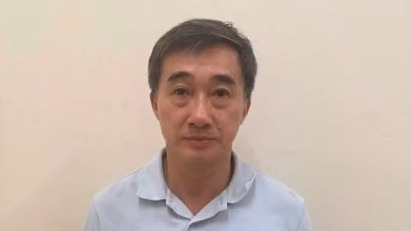 Thứ trưởng Y tế Trần Văn Thuấn bị bắt tạm giam. (Ảnh: Bộ Công an)
