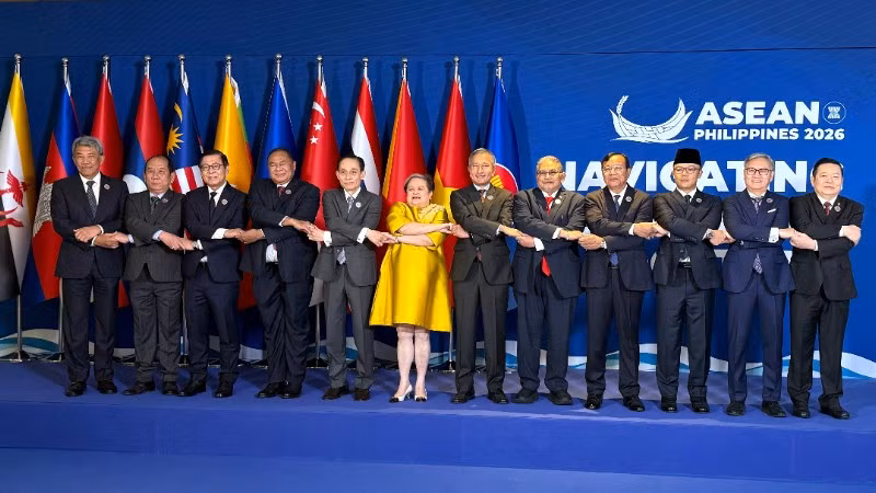 Các Bộ trưởng Ngoại giao ASEAN chụp ảnh chung. (Ảnh: VOV)