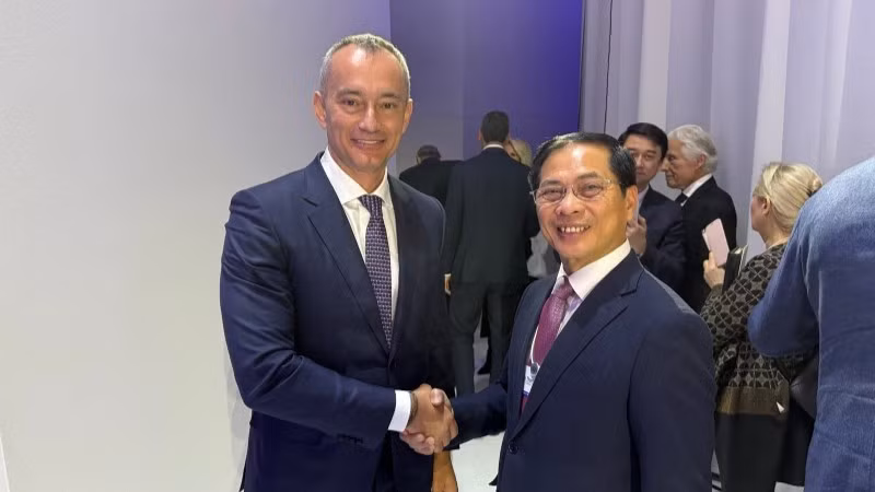 vna-potal-viet-nam-tham-du-wef-davos-2026-dong-gop-chu-dong-vao-doi-thoai-va-hop-tac-vi-tang-truong-ben-vung-8546863-1-6545.jpg