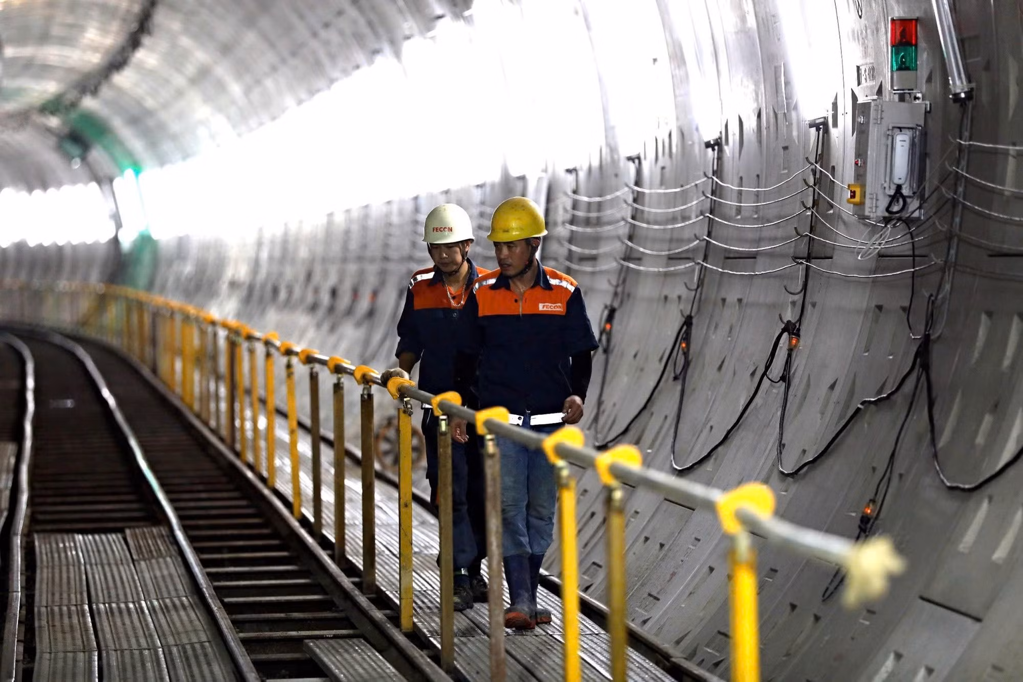 anh-1-metro-line-1-tphcm-ben-thanh-suoi-tien-2-1.jpg