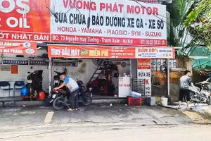 Ngôi nhà “siêu mỏng” trên tuyến đường Nguyễn Tuân-Nguyễn Huy Tưởng. (Ảnh: Báo Nhân Dân)