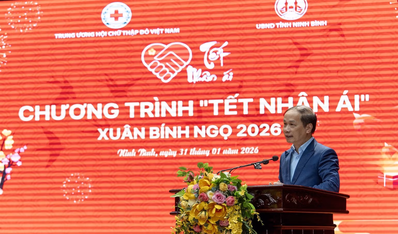 thang-phat-bieu.jpg