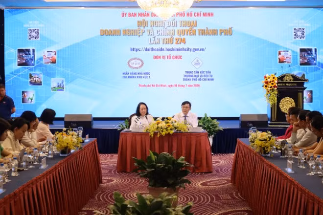 Quang cảnh Hội nghị Đối thoại Doanh nghiệp-Chính quyền Thành phố Hồ Chí Minh.