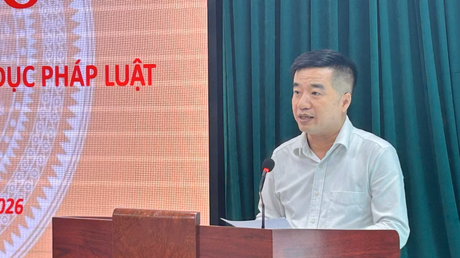 anh-13-7629.jpg