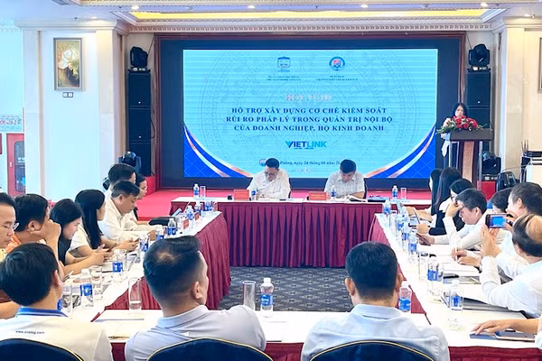 Quang cảnh hội nghị. (Ảnh: XUÂN TRƯỜNG)