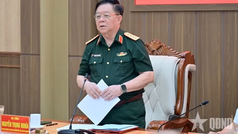 Đại tướng Nguyễn Trọng Nghĩa phát biểu chỉ đạo hội nghị. (Ảnh: QĐND)