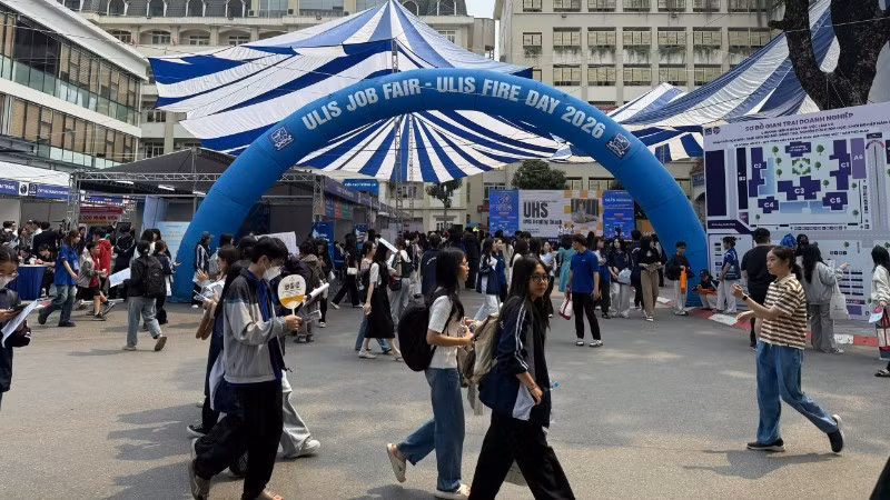 Ngày hội việc làm Trường đại học Ngoại ngữ.