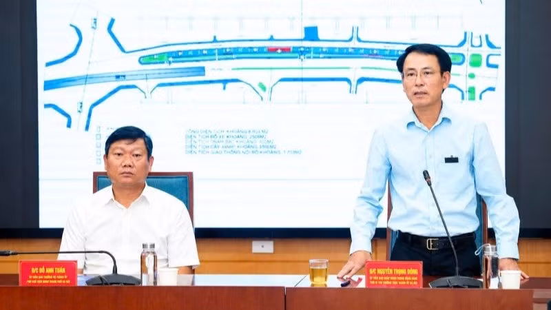 Đồng chí Nguyễn Trọng Đông, Phó Bí thư Thường trực Thành ủy Hà Nội phát biểu chỉ đạo tại hội nghị. (Ảnh: Phạm Hùng)