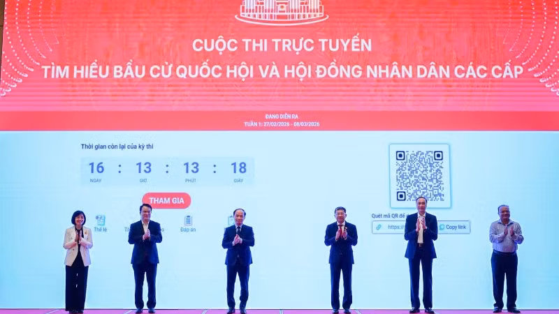 Ban Tổ chức phát động Cuộc thi trực tuyến tìm hiểu bầu cử Quốc hội và Hội đồng nhân dân các cấp. (Ảnh: Bảo Long)