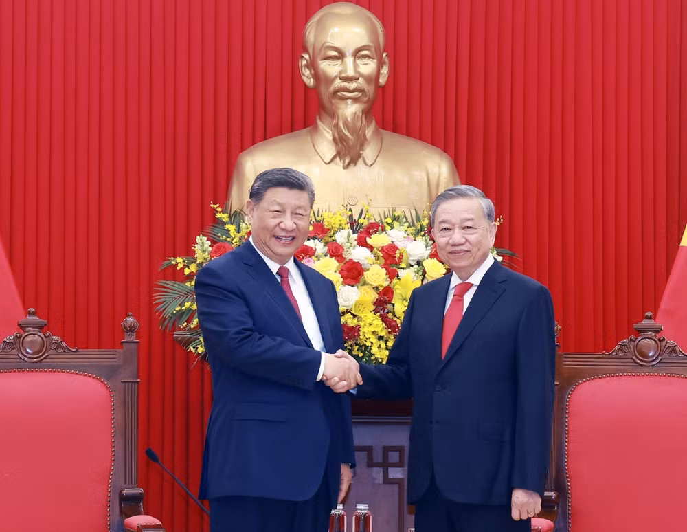 Tổng Bí thư Tô Lâm gặp hẹp Tổng Bí thư, Chủ tịch nước Trung Quốc Tập Cận Bình vào tháng 4/2025 tại Hà Nội. Ảnh: Thống Nhất - TTXVN