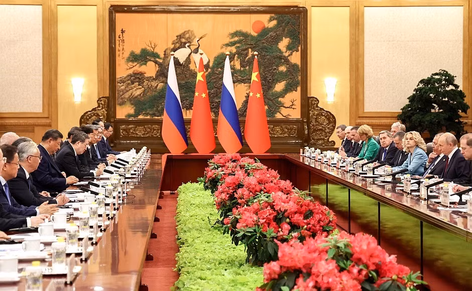Chủ tịch Trung Quốc Tập Cận Bình và Tổng thống Nga Vladimir Putin hội đàm ngày 20/5/2026. (Ảnh: Kremlin)