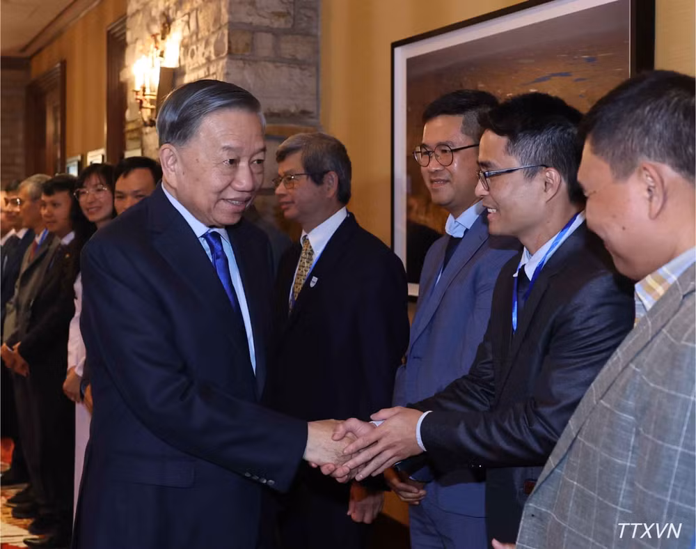 vna-potal-tong-bi-thu-chu-tich-nuoc-gap-dai-dien-mang-luoi-chuyen-gia-nha-khoa-hoc-viet-nam-tai-canada-7269.jpg
