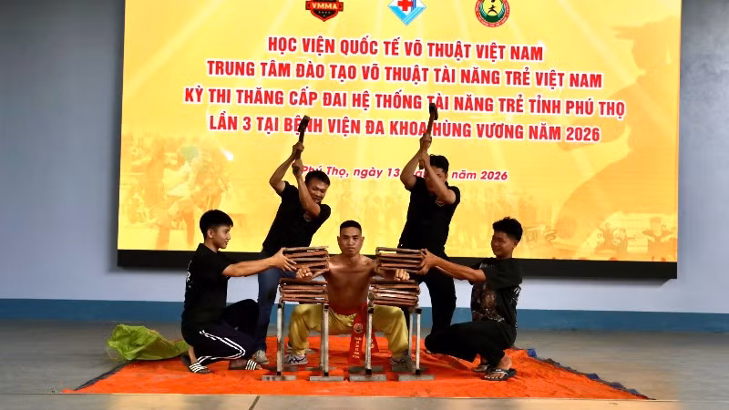 z7933604195733-46d1580d6d879e26f786a23769c957bd-5167.jpg