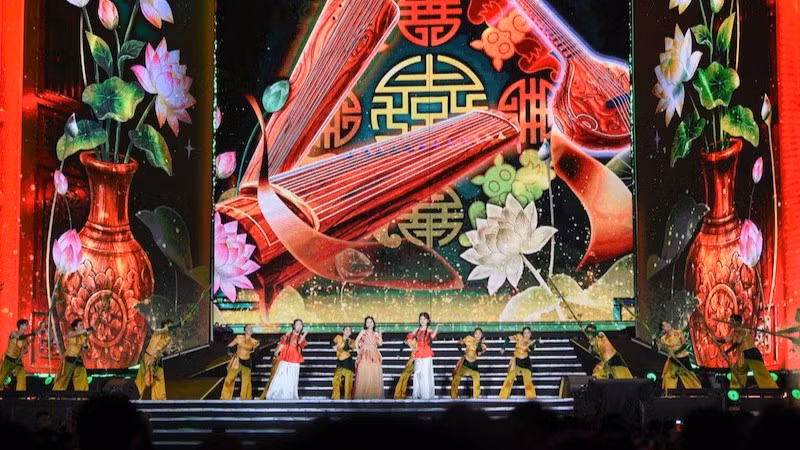 Chương trình Hòa nhạc Ánh sáng-Chào năm mới 2026 do Báo Nhân Dân và Ủy ban nhân dân Thành phố Hà Nội là một sản phẩm văn hóa sáng tạo chất lượng cao. (Ảnh: Thế Đại)