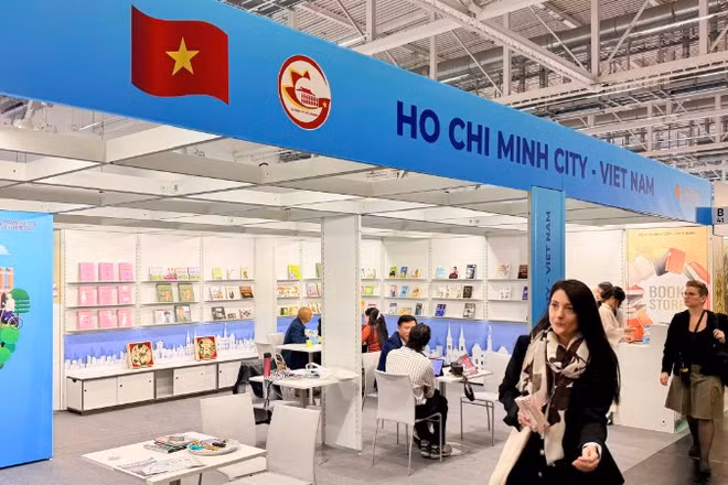 Gian hàng của Thành phố Hồ Chí Minh tại Hội sách Frankfurt 2026. (Ảnh: Sở Văn hóa và Thể thao Thành phố cung cấp)