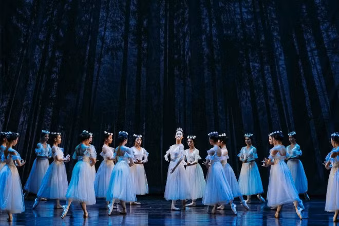 Một cảnh trong vở Giselle. (Ảnh: HBSO)