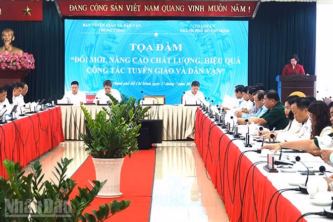 Quang cảnh buổi tọa đàm. (Ảnh: Linh Bảo)