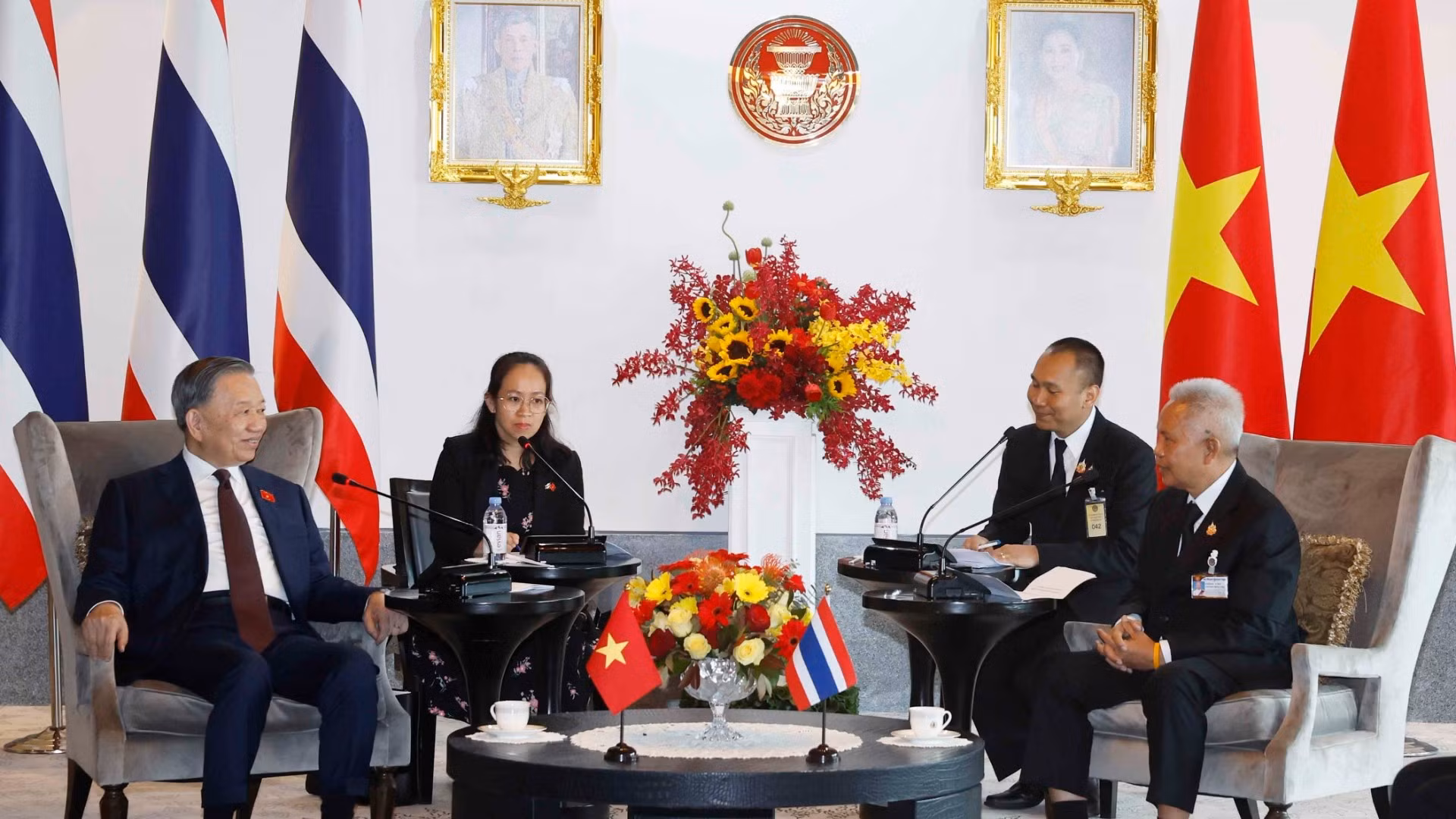 Tổng Bí thư, Chủ tịch nước Tô Lâm hội kiến Chủ tịch Quốc hội Thái Lan Sophon Saram. (Ảnh: TTXVN)