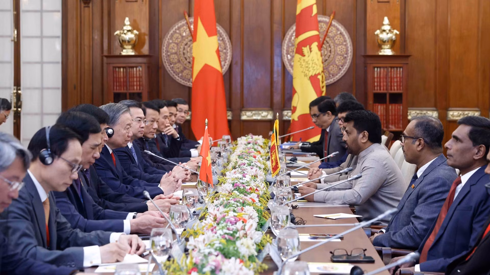 Tổng Bí thư, Chủ tịch nước Tô Lâm và Tổng thống Sri Lanka Anura Kumara Dissanayake hội đàm. (Ảnh: Thống Nhất – TTXVN)
