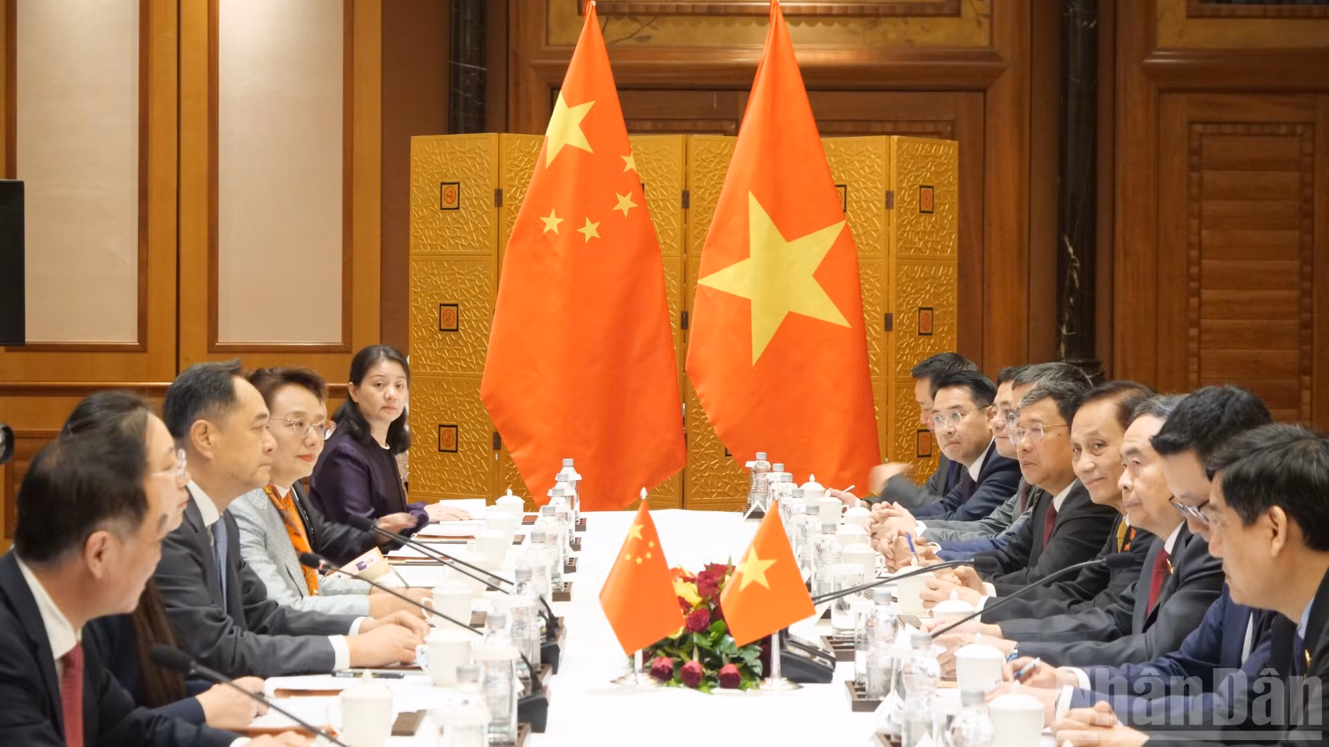 Toàn cảnh cuộc tiếp. (Ảnh: HỮU HƯNG - VI SA)