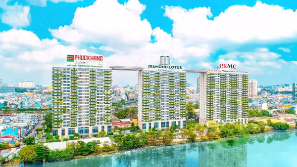 Tòa nhà Diamond Lotus Riverside là một công trình xanh khá nổi tiếng tại Thành phố Hồ Chí Minh. Ảnh: PHÚC KHANG