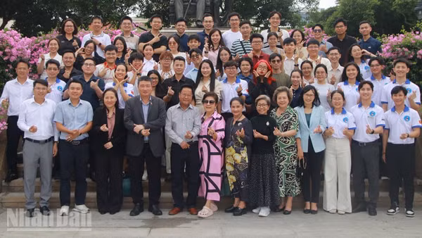 Các đại biểu tham dự “VSAT Reunion 2026-Chào đón tân sinh viên và Lễ tuyên dương Sinh viên 5 tốt năm học 2025-2026”. (Ảnh: Hội Sinh viên Việt Nam tại Thái Lan)