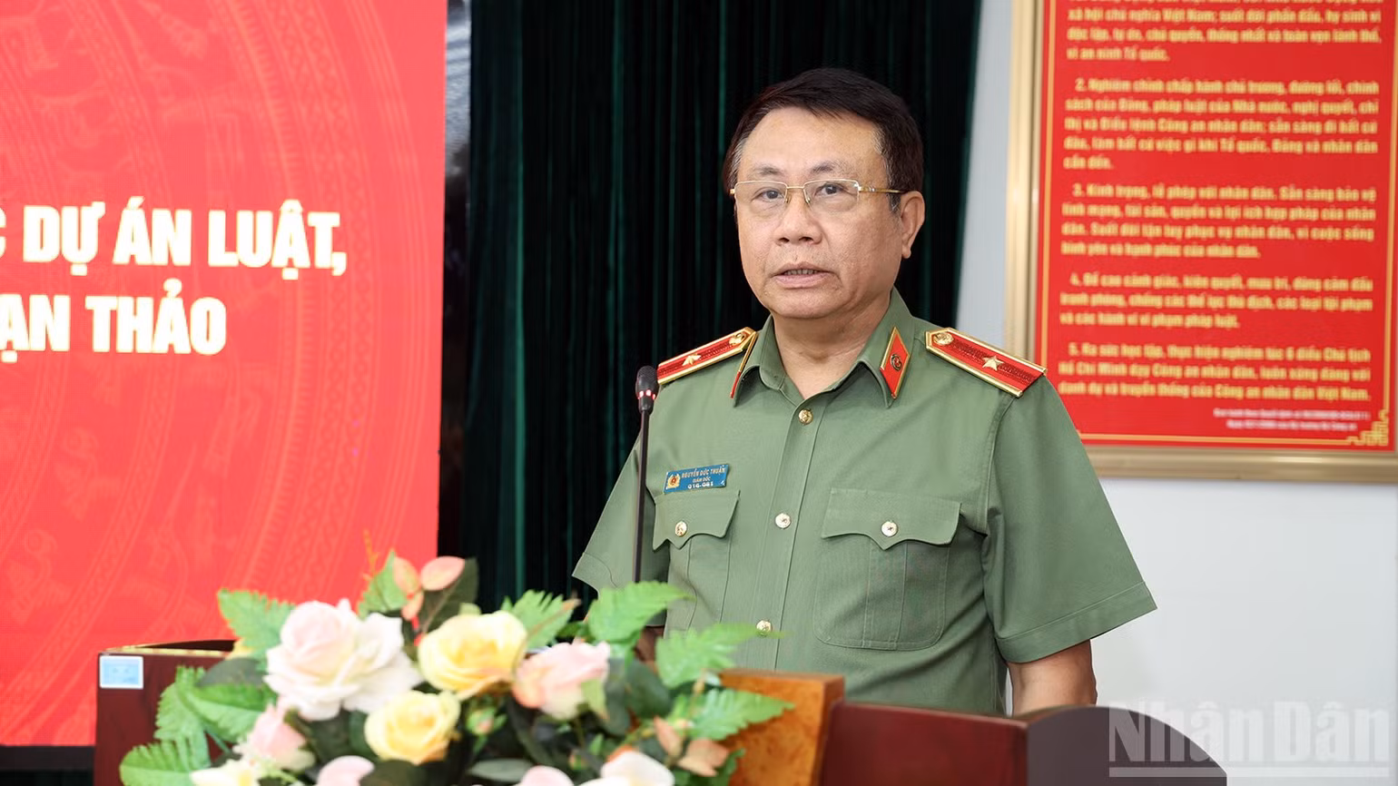 ndo_br_anh-6-1051.jpg