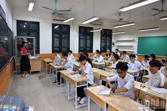 Mỗi người học được tạo lập một học bạ số duy nhất gắn với mã số hồ sơ học tập suốt đời