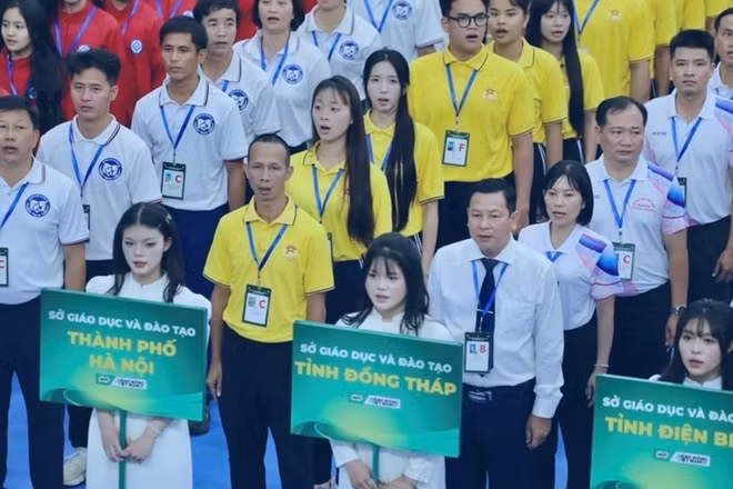 Đoàn học sinh Hà Nội tham dự Giải Thể thao học sinh phổ thông toàn quốc năm 2026 (Ảnh: Sở Giáo dục và Đào tạo Hà Nội)