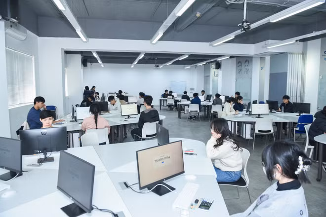 Đánh giá tư duy tại Đại học Bách khoa Hà Nội.