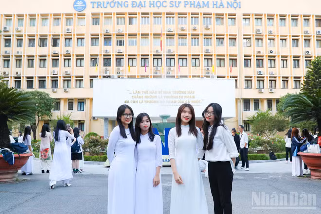 Sinh viên sư phạm. (Ảnh: ĐẠI THẮNG)