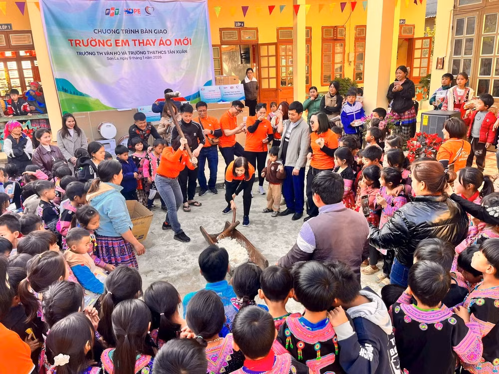 Chương trình “Ánh sáng học đường” của Quỹ Hy Vọng vinh dự nhận giải thưởng Hành động vì cộng đồng 2025.