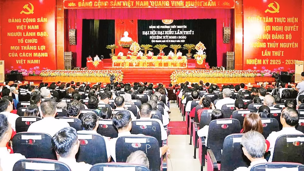 Quang cảnh Đại hội đại biểu lần thứ I, nhiệm kỳ 2025-2030 của Đảng bộ phường Thủy Nguyên (Hải Phòng).